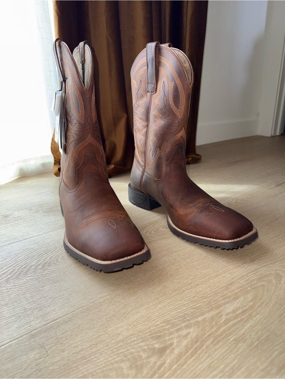 Ariat Men's Hybrid Ranchwork in Thatch Brown Western Leather Cowboy Boots